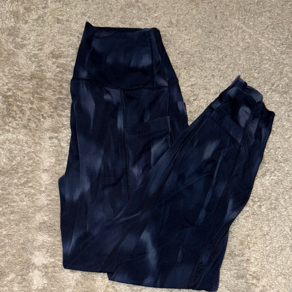 Patterned Women's Navy leggings